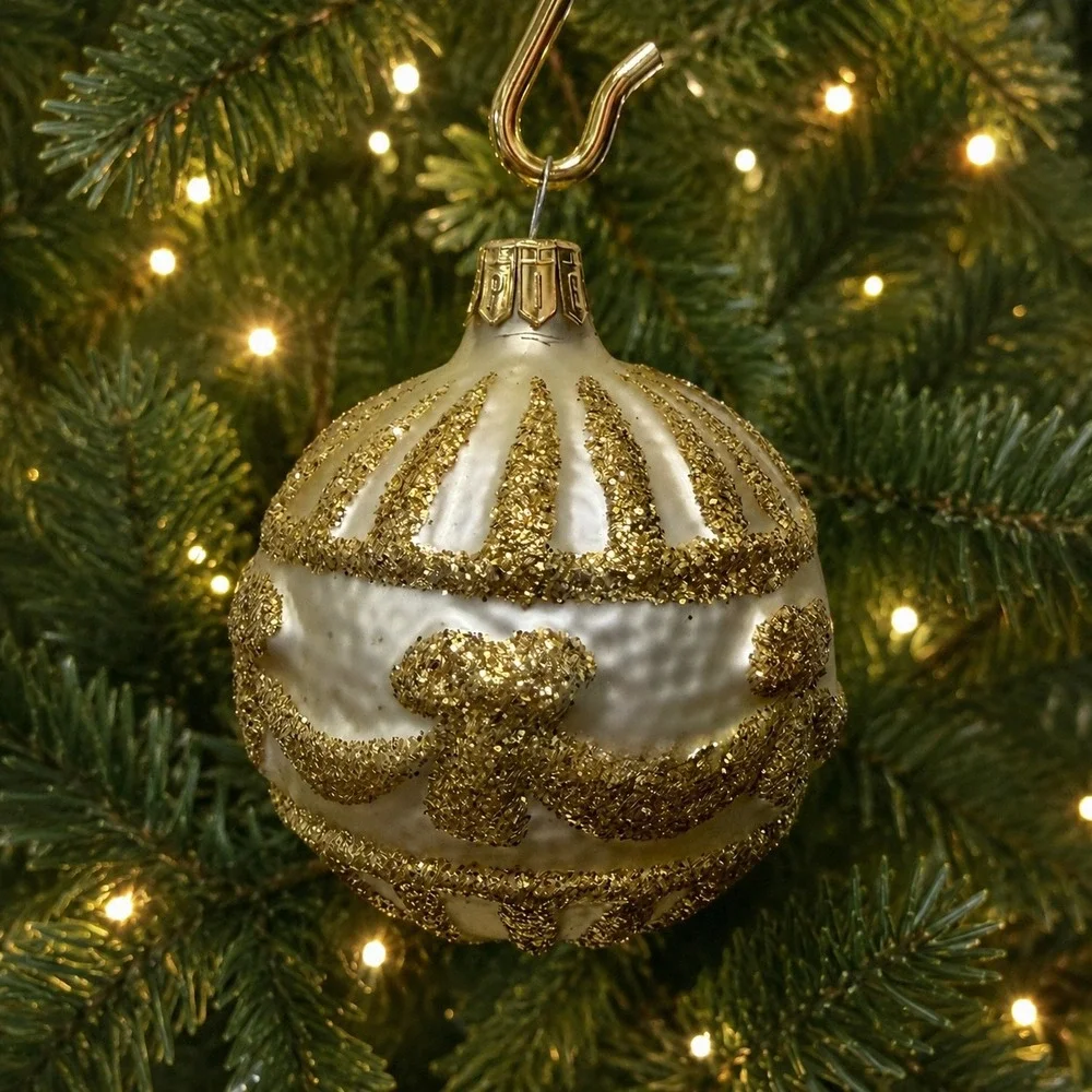 Pier 1 Set of 9 Glass Christmas Ornament Set Gold Glitter Balls Conch Shells